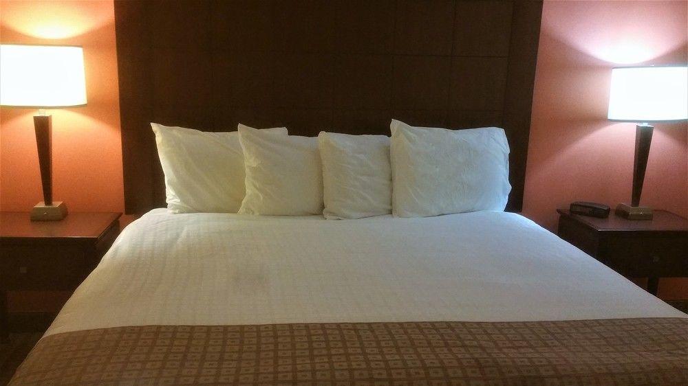 Best Value Inn & Suites פארי סאונד מראה חיצוני תמונה