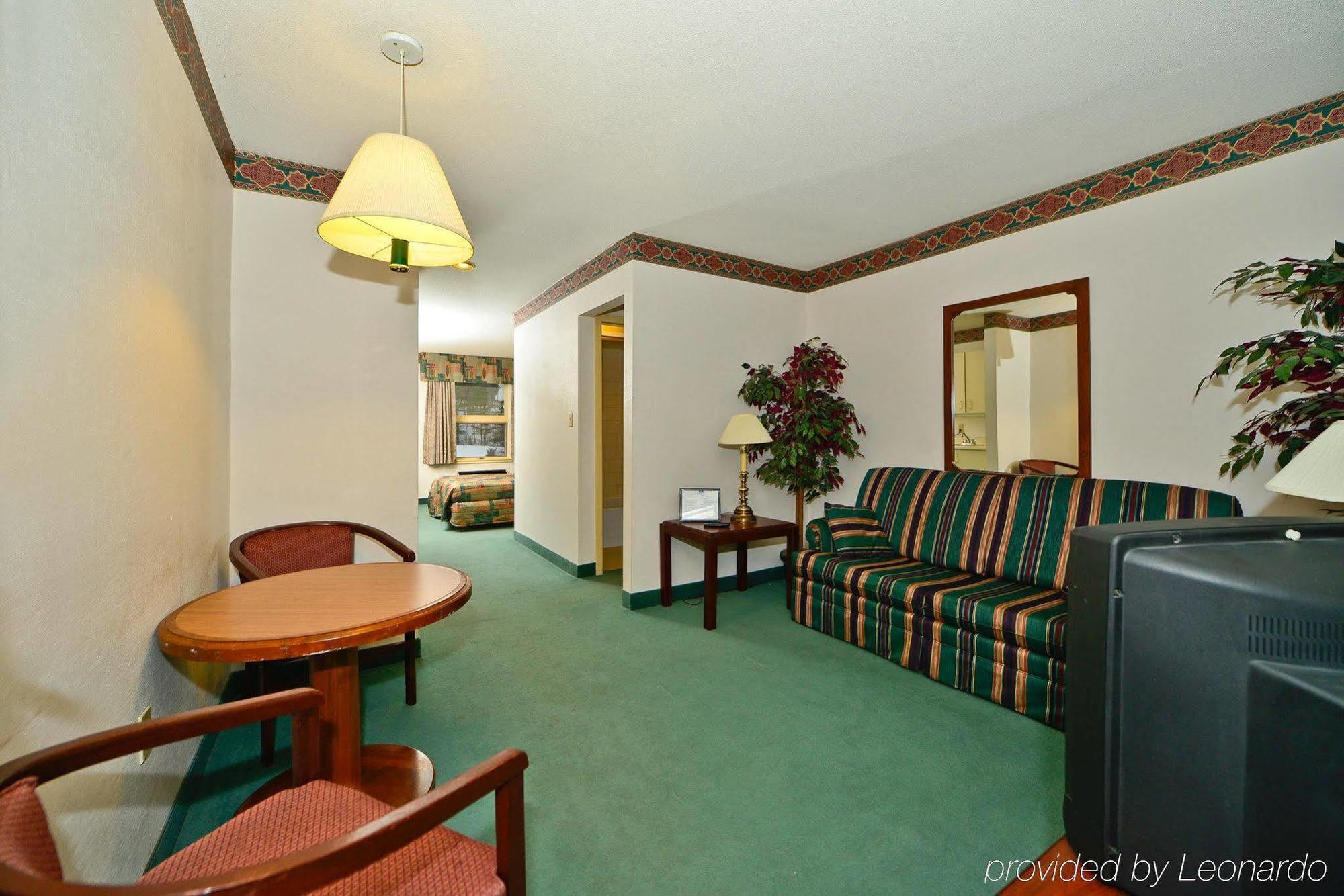 Best Value Inn & Suites פארי סאונד מראה חיצוני תמונה