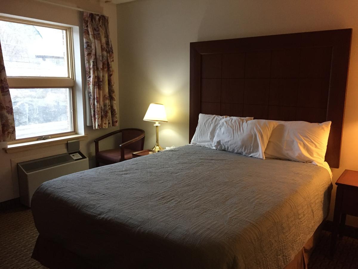 Best Value Inn & Suites פארי סאונד מראה חיצוני תמונה